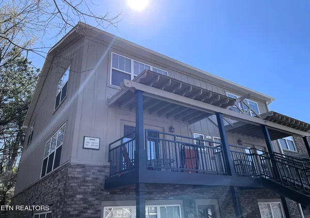 3914-cherokee-woods-way-7-212-knoxville-tn-37920/hzid_a946bbd6