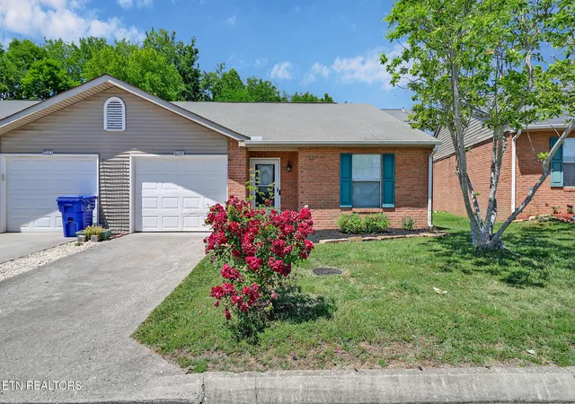 8059-intervale-way-powell-tn-37849/hzid_d10e184c