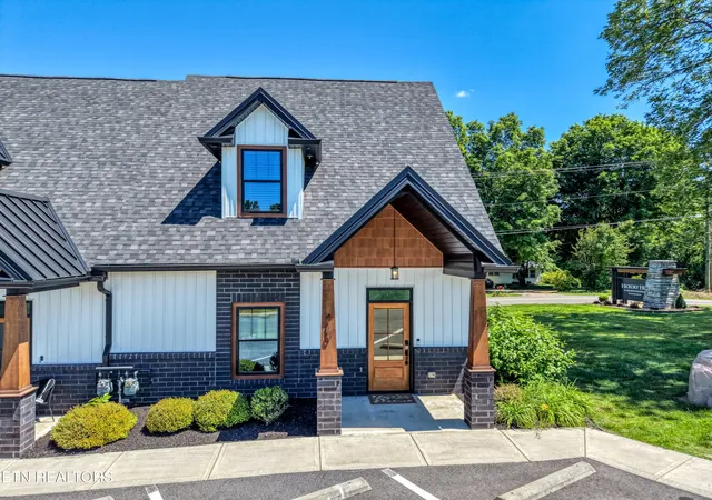 410-fleeta-williams-way-sevierville-tn-37862/hzid_523c6f0c