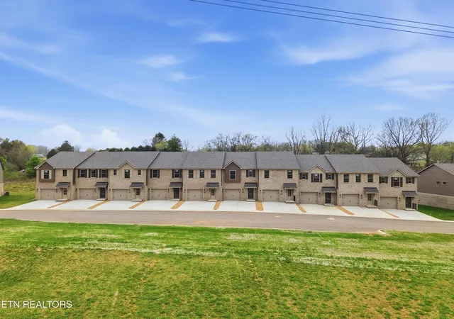 8948-keenberg-ln-knoxville-tn-37931/hzid_7356159b