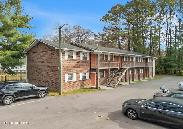 2626-tecoma-dr-knoxville-tn-37917/hzid_7a1d3859