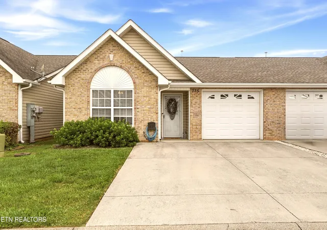 735-greensboro-way-knoxville-tn-37912/hzid_f3128d25