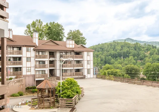 616-turkey-nest-rd-unit-206-gatlinburg-tn-37738/hzid_f2e0a6c9