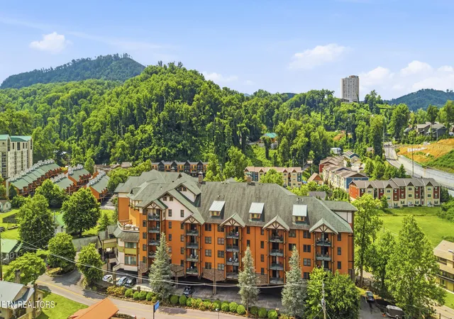 215-woliss-ln-unit-407-gatlinburg-tn-37738/hzid_bbb7bd36