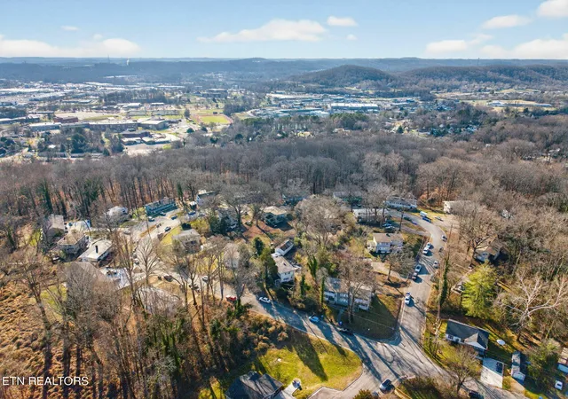 147-waddell-cir-oak-ridge-tn-37830/hzid_1d4c8b71