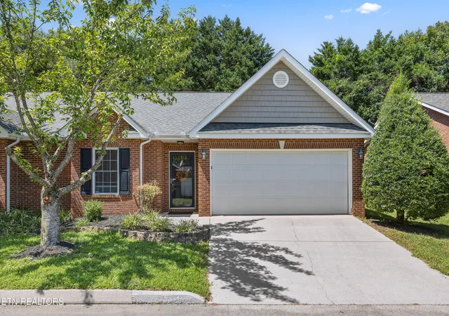 1111-crested-springs-wy-knoxville-tn-37923/hzid_77c97035