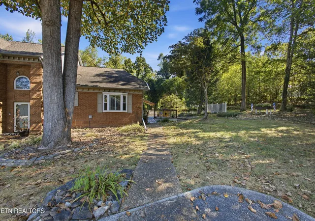 221-brentwood-way-kingston-tn-37763/hzid_1e5058f3