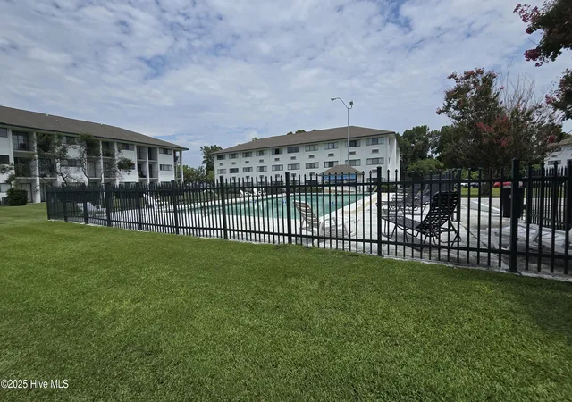 456-racine-dr-unit-d304-wilmington-nc-28403/hzid_04db2e24