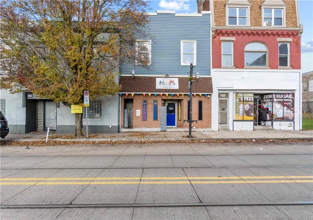 705-e-warrington-ave-pittsburgh-pa-15210/hzid_8baed9c0