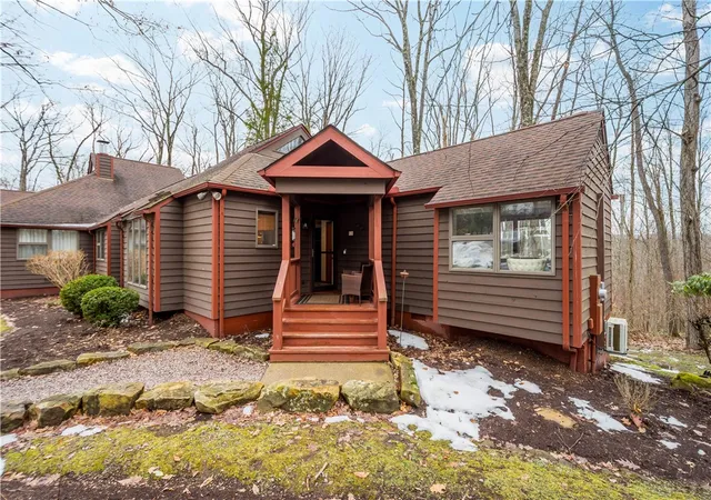 618-the-maples-farmington-pa-15437/hzid_c56aea45