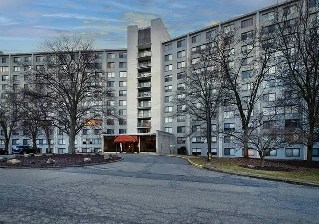 1160-bower-hl-rd-506a-pittsburgh-pa-15243/hzid_c2fff745
