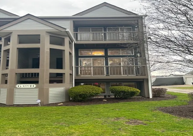 1099-riverside-dr-h-bridgewater-pa-15009/hzid_6e98b0ac