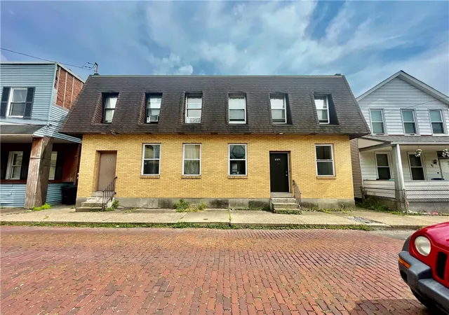 306-campbell-st-mckees-rocks-pa-15136/hzid_7e9c2ff7