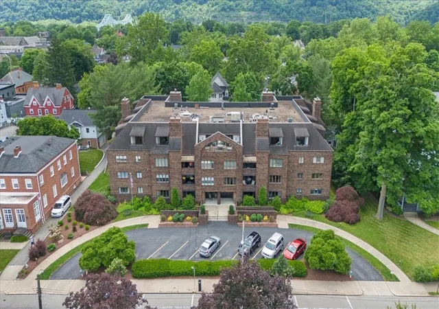 316-beaver-st-402-sewickley-pa-15143/hzid_a4c1324b