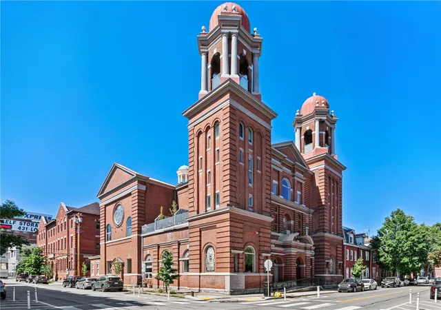 2132-sarah-st-105-south-side-pa-15203/hzid_2ca1bb88