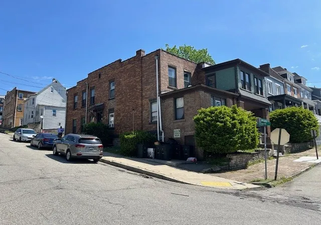 2201-hawthorne-ave-pittsburgh-pa-15218/hzid_9a04f673