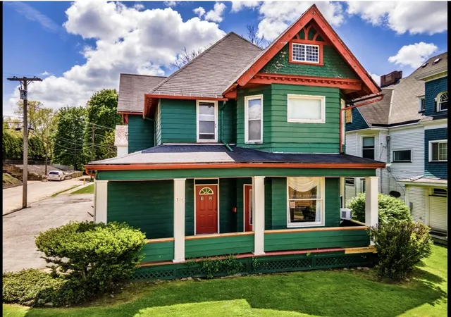 334-e-state-st-sharon-pa-16146/hzid_6c92003c