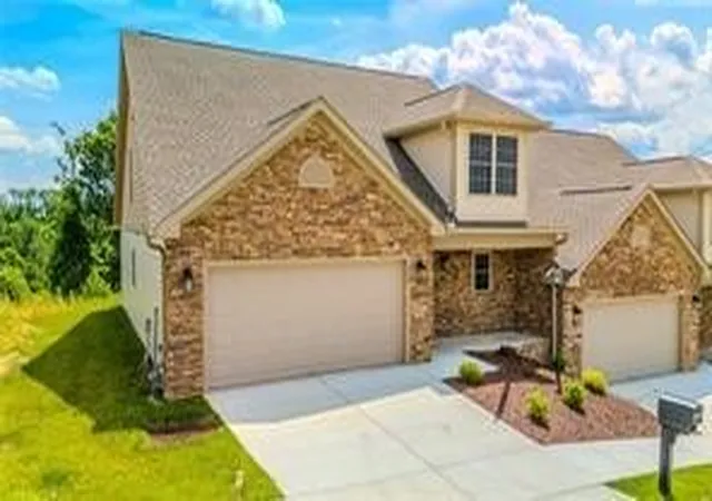 742-sandstone-way-rostraver-township-pa-15012/hzid_82117d46