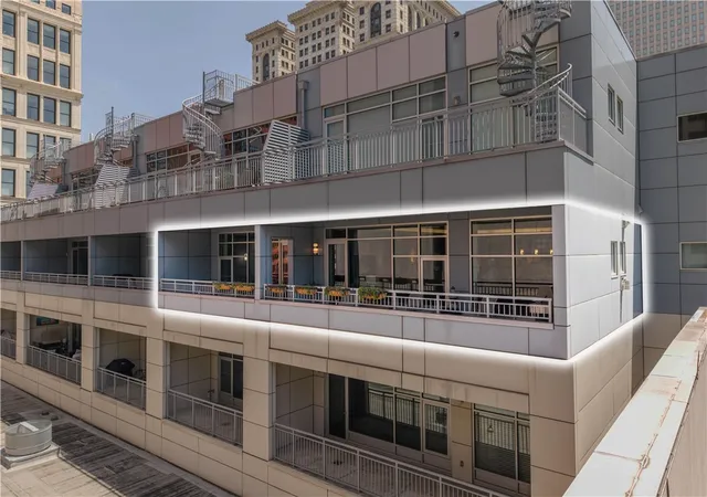 301-5th-avenue-604-downtown-pgh-pa-15222/hzid_cd03e161