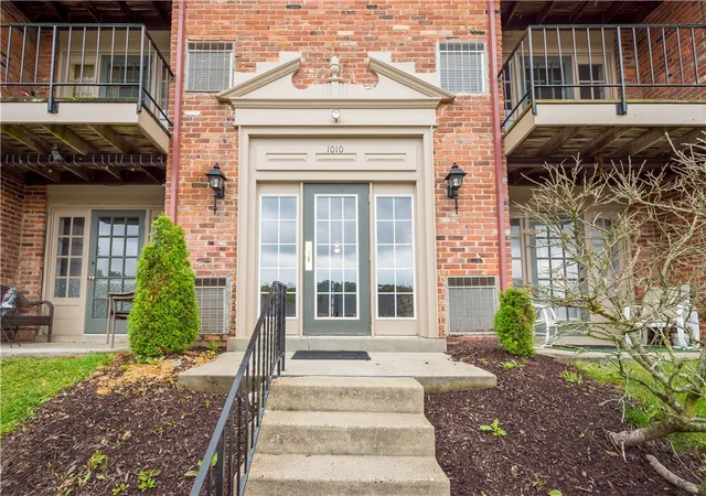 1010-margarite-g-scott-twp-pa-15216/hzid_b31aaa3f