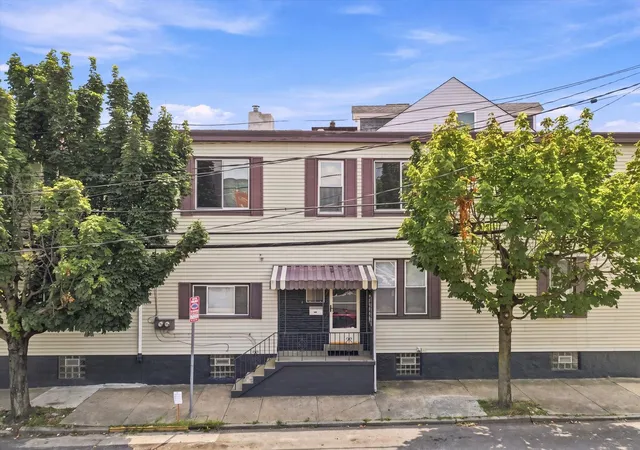 201-taylor-st-bloomfield-pa-15224/hzid_f4791821
