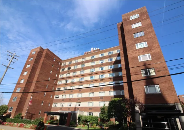 128-n-craig-st-402-oakland-pa-15213/hzid_cdb75715