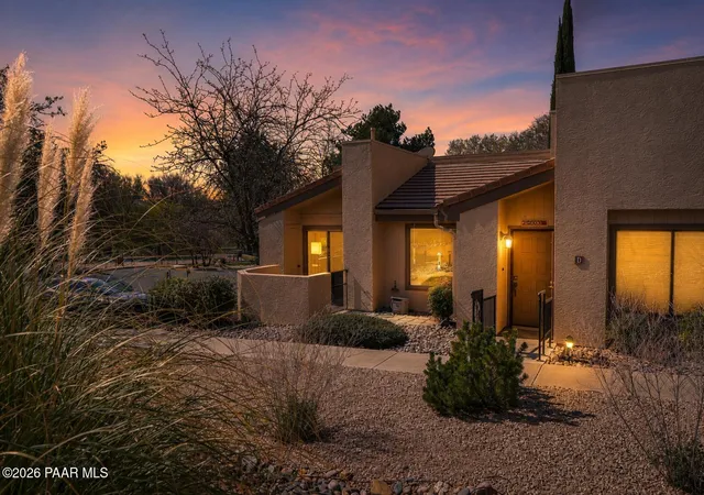 2200-resort-wy-12d-prescott-az-86301/hzid_59509676