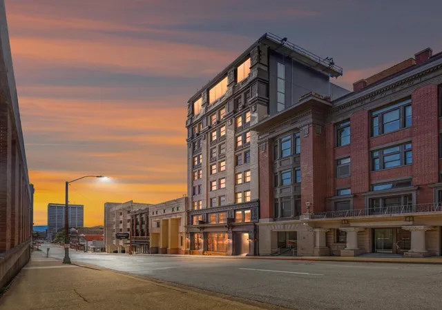 117-e-7th-street-202-a-chattanooga-tn-37402/hzid_e1b05404