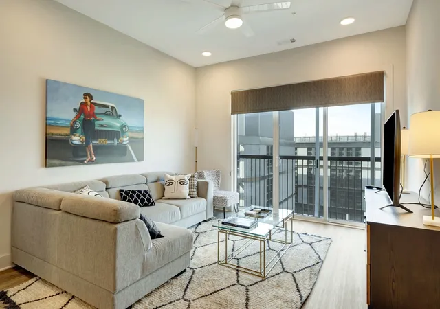 815-main-st-406-nashville-tn-37206/hzid_b141ce72