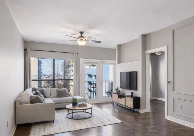 1803-broadway-504-nashville-tn-37203/hzid_78dffb96