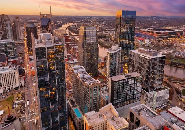301-demonbreun-st-1513-nashville-tn-37201/hzid_c09cab2b