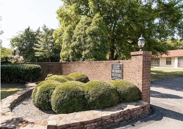 2116-hobbs-rd-j9-nashville-tn-37215/hzid_f484c1f7