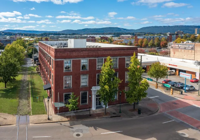 1301-market-street-301-chattanooga-tn-37402/hzid_e5b80584