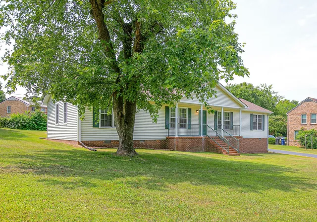 517-woods-dr-columbia-tn-38401/hzid_2e83c4dc