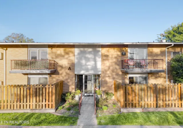 3104-n-broadway-st-a-5-knoxville-tn-37917/hzid_d601ea66