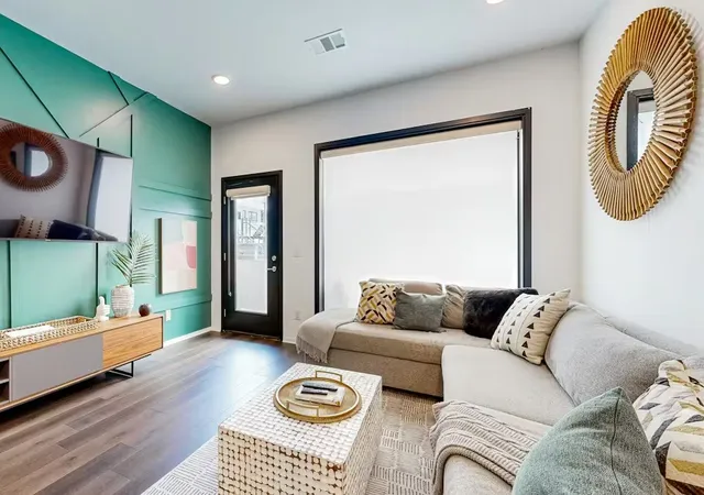 920-king-hollands-ave-114-nashville-tn-37203/hzid_cd902b69