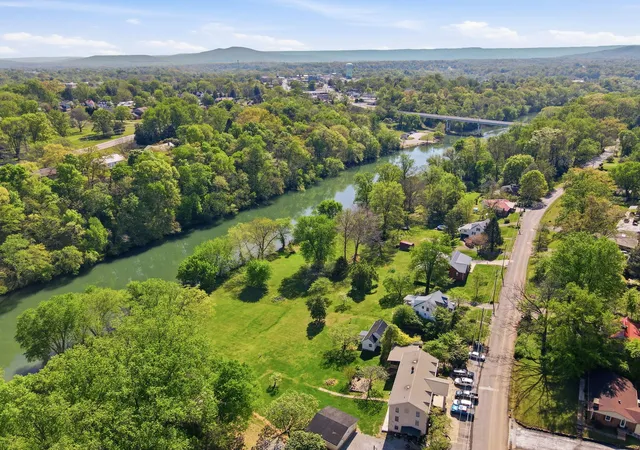 212-westwood-dr-mcminnville-tn-37110/hzid_73602851