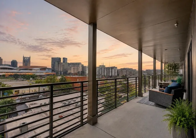635-7th-avenue-s-505-nashville-tn-37203/hzid_c85db9ff
