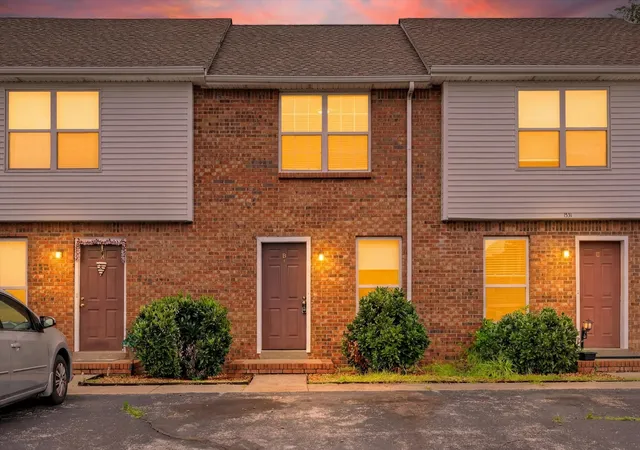 1531-e-knollwood-cir-clarksville-tn-37043/hzid_43b9cb48