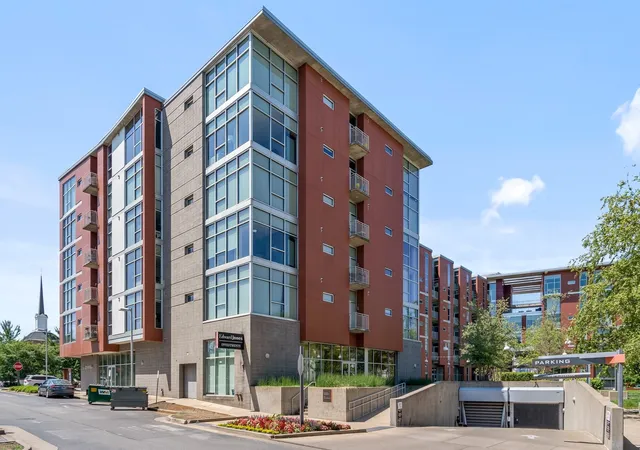 2115-yeaman-pl-232-nashville-tn-37206/hzid_5c2570a4