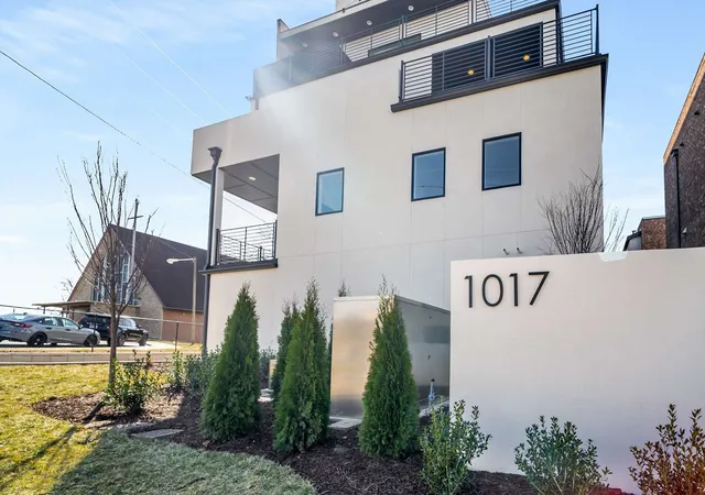 1017-12th-ave-s-a-nashville-tn-37203/hzid_fddbea1e