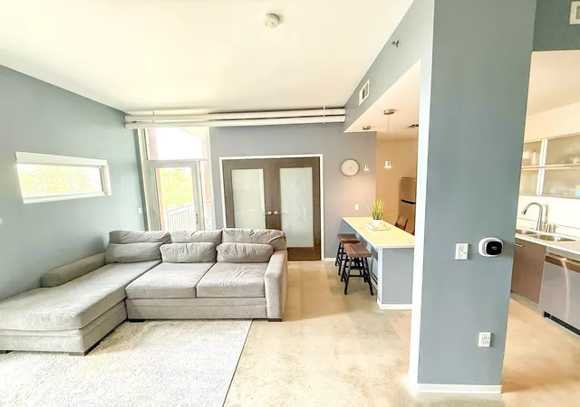 2115-yeaman-pl-211-nashville-tn-37206/hzid_2e9b402c