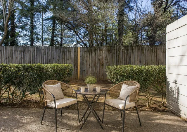 1011-murfreesboro-rd-f1-franklin-tn-37064/hzid_c9151280