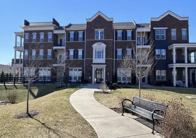 2089-branford-pl-101-thompsons-station-tn-37179/hzid_e96e4800