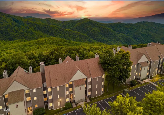 1260-ski-view-dr-unit-4108-gatlinburg-tn-37738/hzid_624ee79c