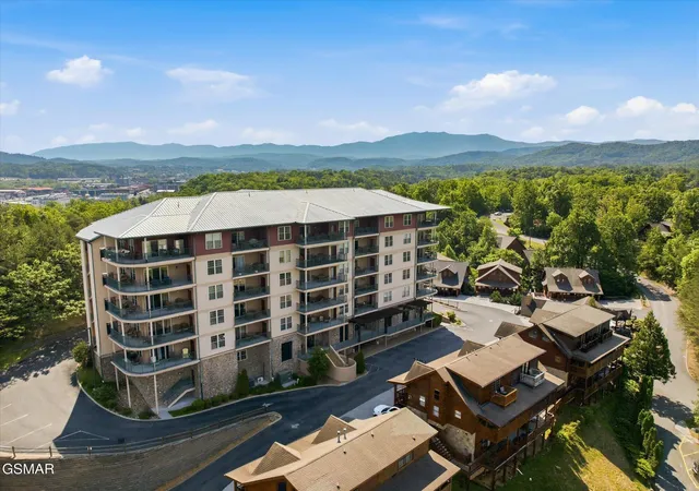 410-big-bear-way-unit-3004-pigeon-forge-tn-37863/hzid_1d911e9f