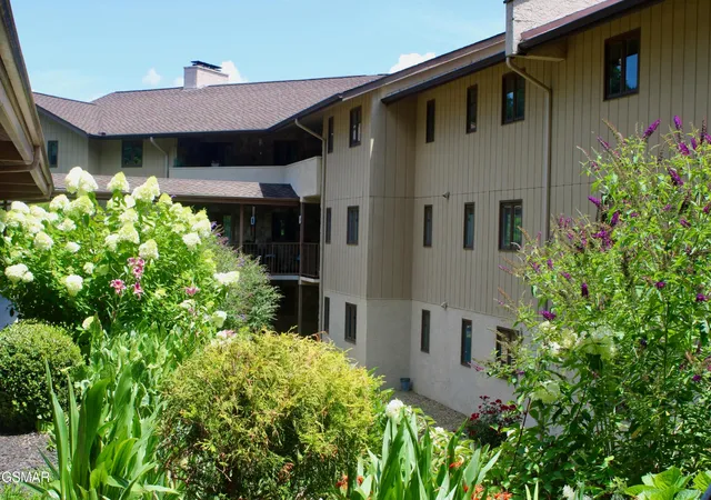 224-woodland-road-unit-103-gatlinburg-tn-37738/hzid_bd9bc3cb