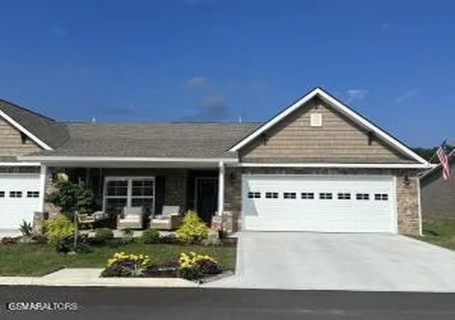 619-snowflower-circle-133-pigeon-forge-tn-37863/hzid_4650e3fc