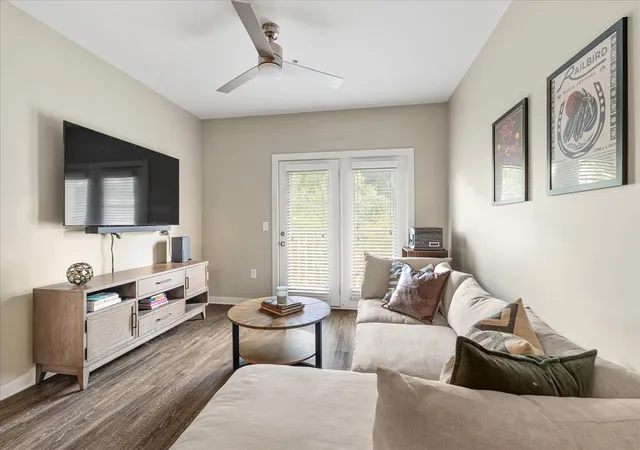414-rosedale-ave-209-nashville-tn-37211/hzid_5d7757f7