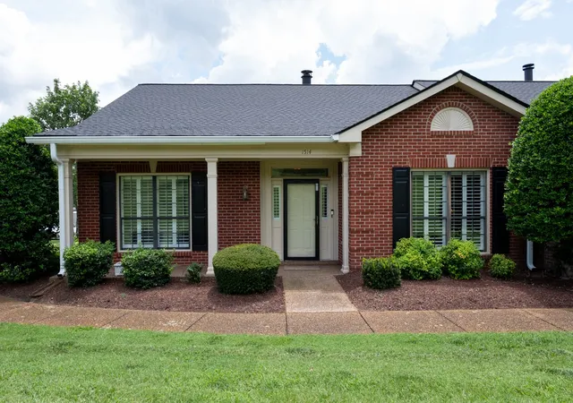 1514-brentwood-pointe-franklin-tn-37067/hzid_c1096855